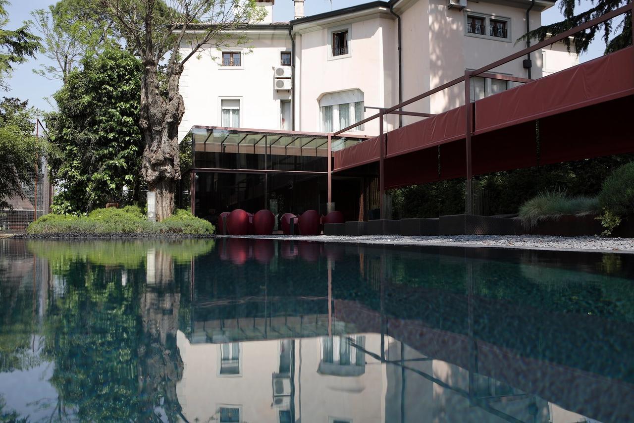 Hotel Clocchiatti Next Удине Екстериор снимка